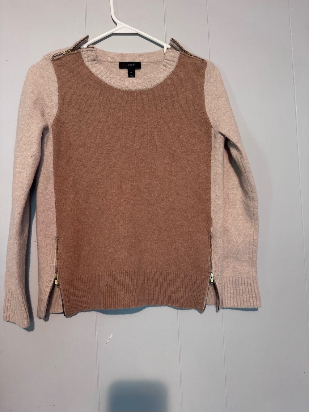 J. Crew Two-Tone Zip Hem Crewneck Sweater in Camel and Oatmeal